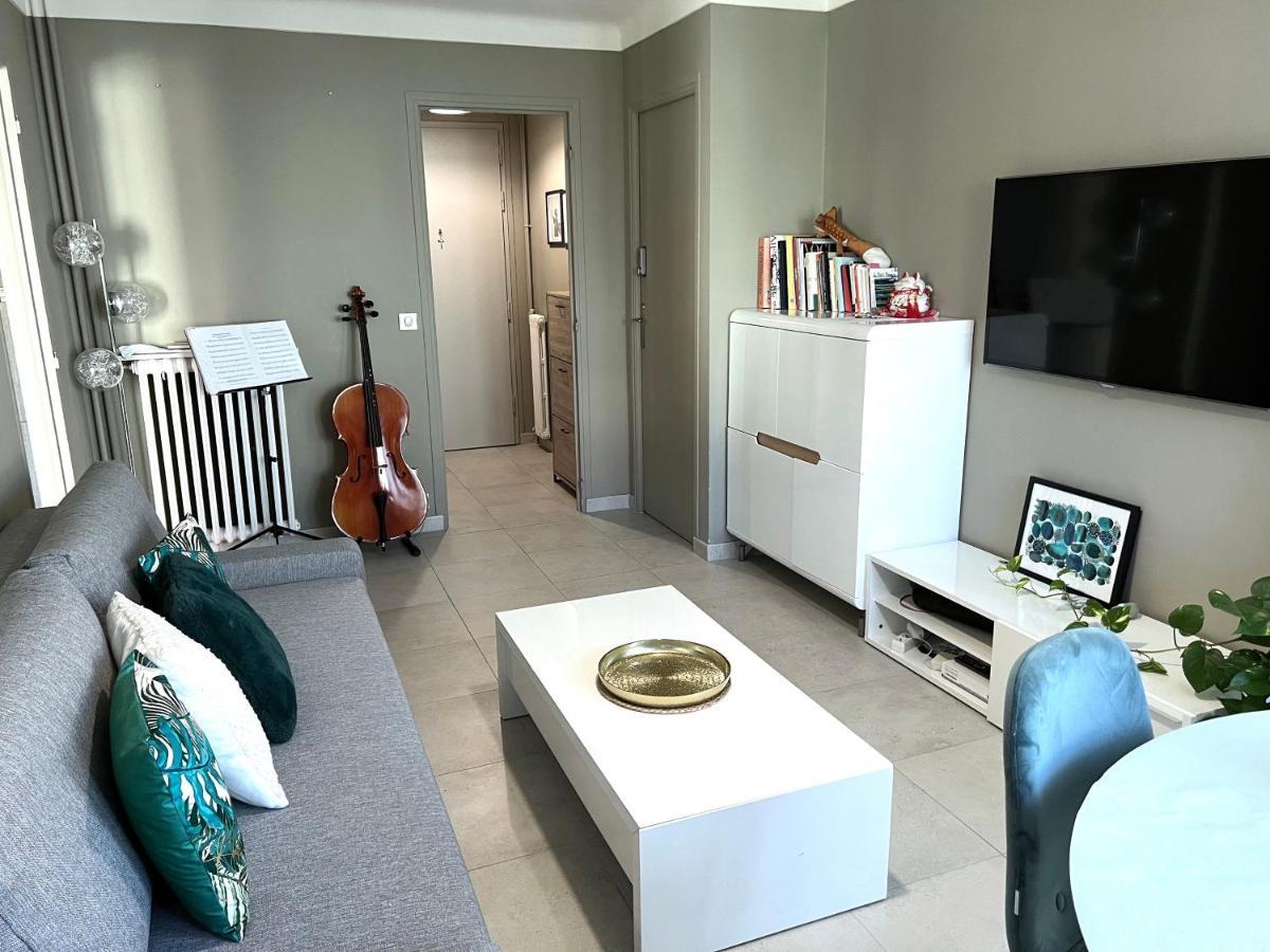 Nice West Cosy Flat Balcony, Near Airport, Train, Beach, Public Transport, Supermarket, Comfortable And Well Equipped Apartamento Exterior foto