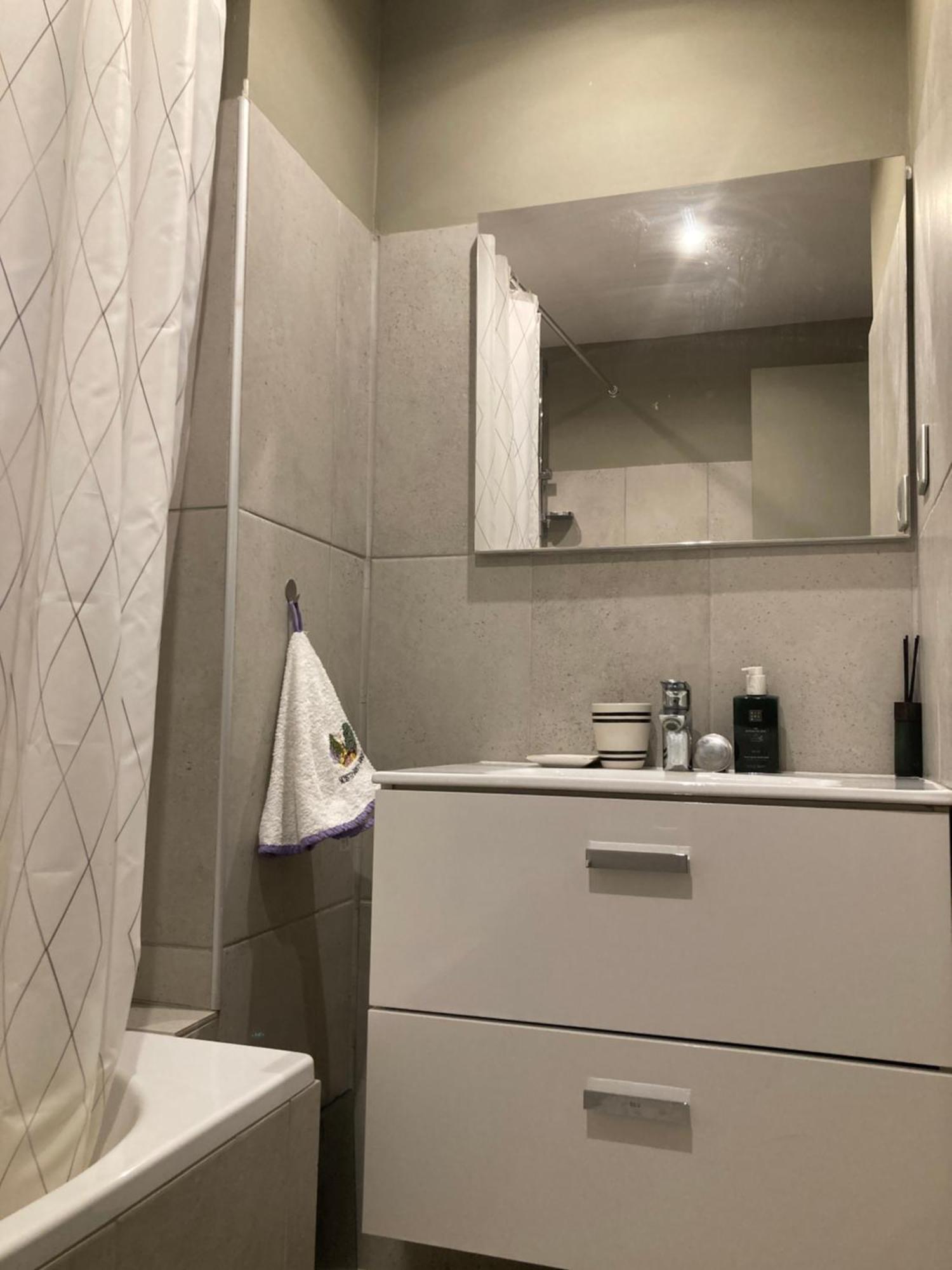 Nice West Cosy Flat Balcony, Near Airport, Train, Beach, Public Transport, Supermarket, Comfortable And Well Equipped Apartamento Exterior foto