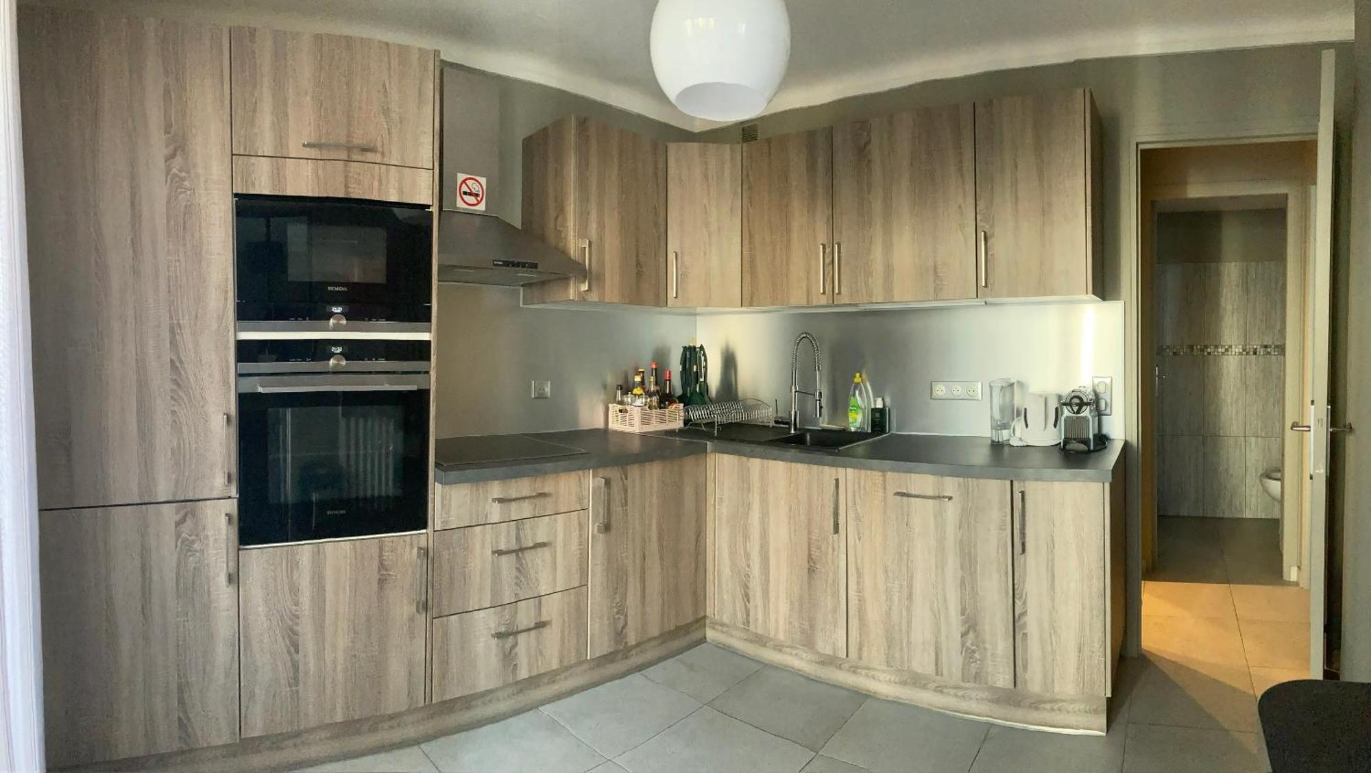 Nice West Cosy Flat Balcony, Near Airport, Train, Beach, Public Transport, Supermarket, Comfortable And Well Equipped Apartamento Exterior foto