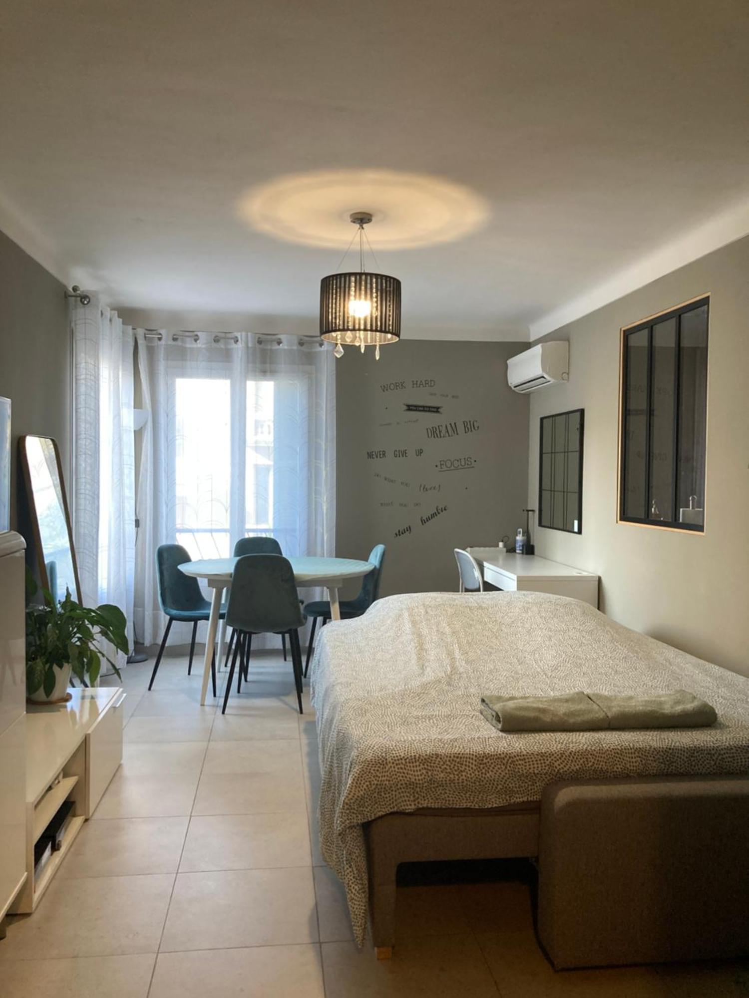 Nice West Cosy Flat Balcony, Near Airport, Train, Beach, Public Transport, Supermarket, Comfortable And Well Equipped Apartamento Exterior foto